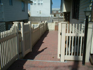 CurvedBrickDriveway.jpg
